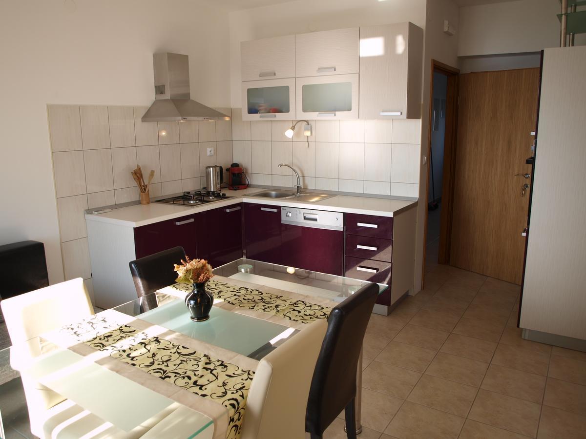 Apartments Nadia Igrane Εξωτερικό φωτογραφία